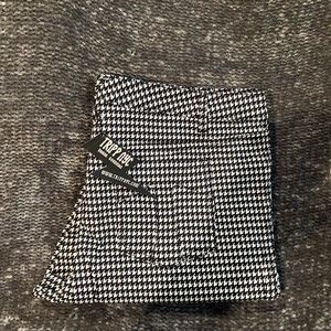 TRIPP NYC PLUS SIZE SKINNY JEANS HOUNDSTOOTH